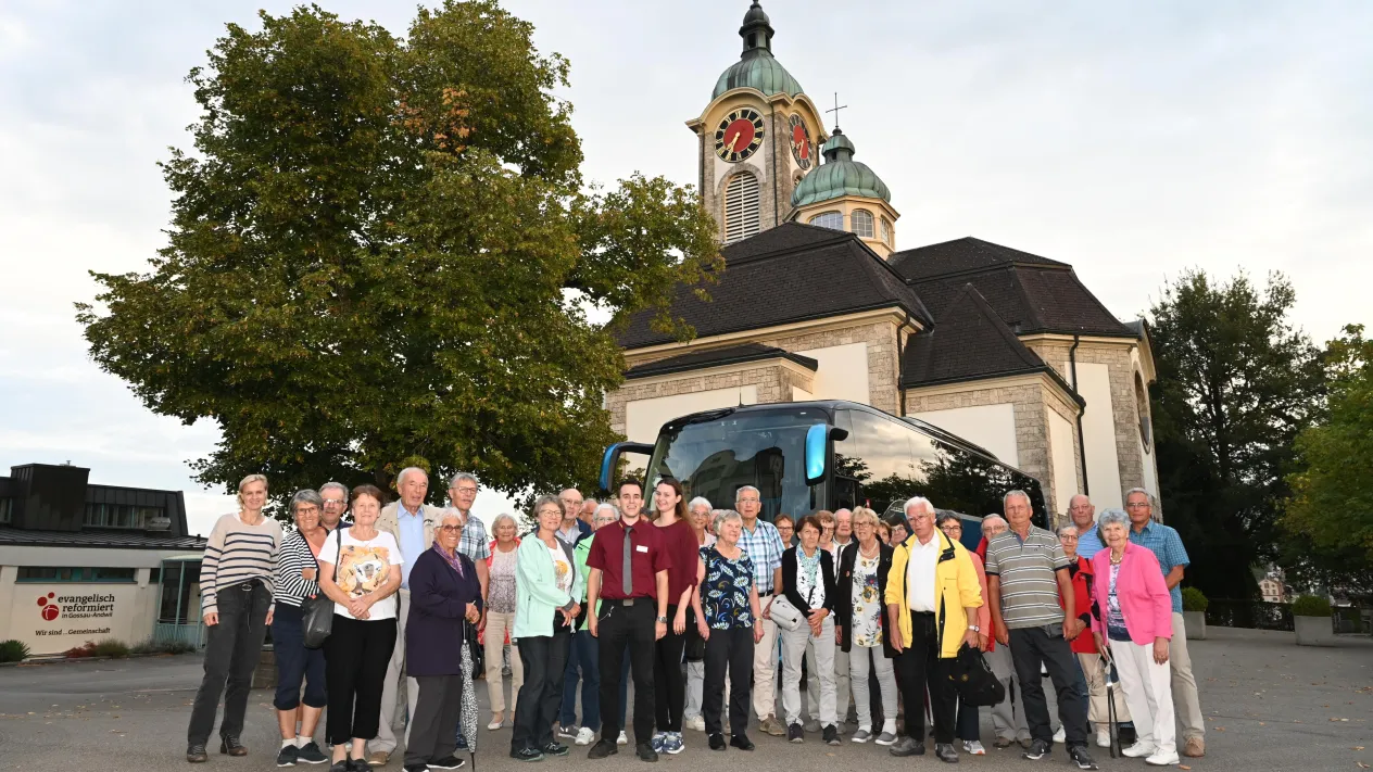 Ausflug Vierwaldstättersee (Foto: Fredi Weber) Ausflug Vierwaldstättersee (Foto: Fredi Weber)