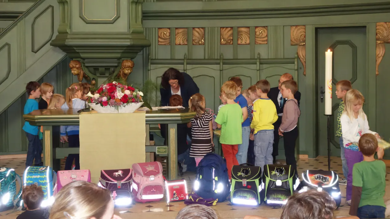 Familiengottesdienst Schulanfang (Foto: Samuel Krucker) Familiengottesdienst Schulanfang (Foto: Samuel Krucker)